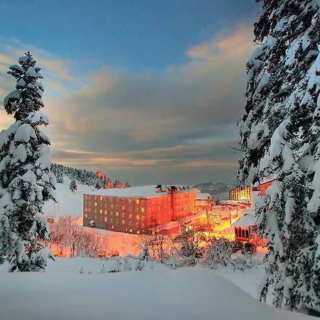 Alkoclar Hotell 4*
